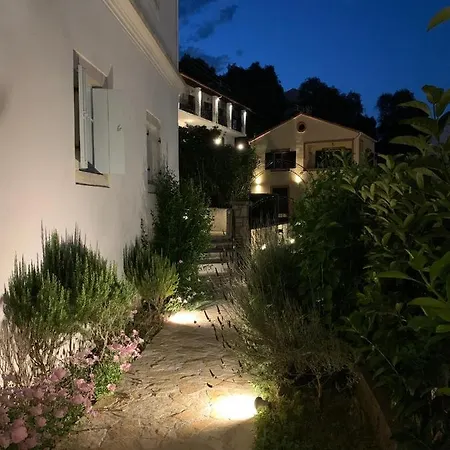 Vendégház Perris Kasziópi