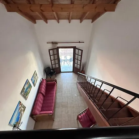 Pensión Perris
