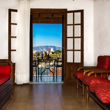 Perris Affittacamere 4*