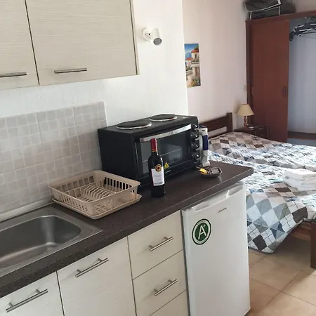 Perris Vendégház Kasziópi