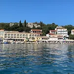 Guest house Perris
